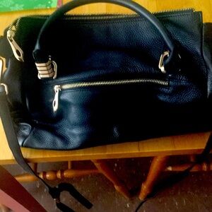 NWOT Black Kattee Pebbled Pocketbook